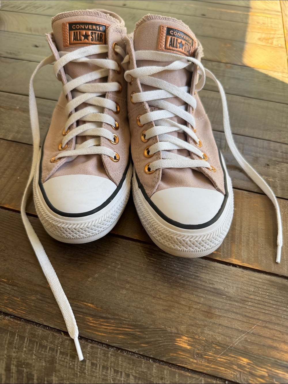 Converse All Star Chuck Taylor Madison Women's mid-top Sneakers SIZE 9